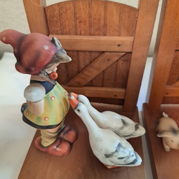 Goebel Hummel TMK 2 bookends farm boy and goose girl excellent - Picture 2 of 10